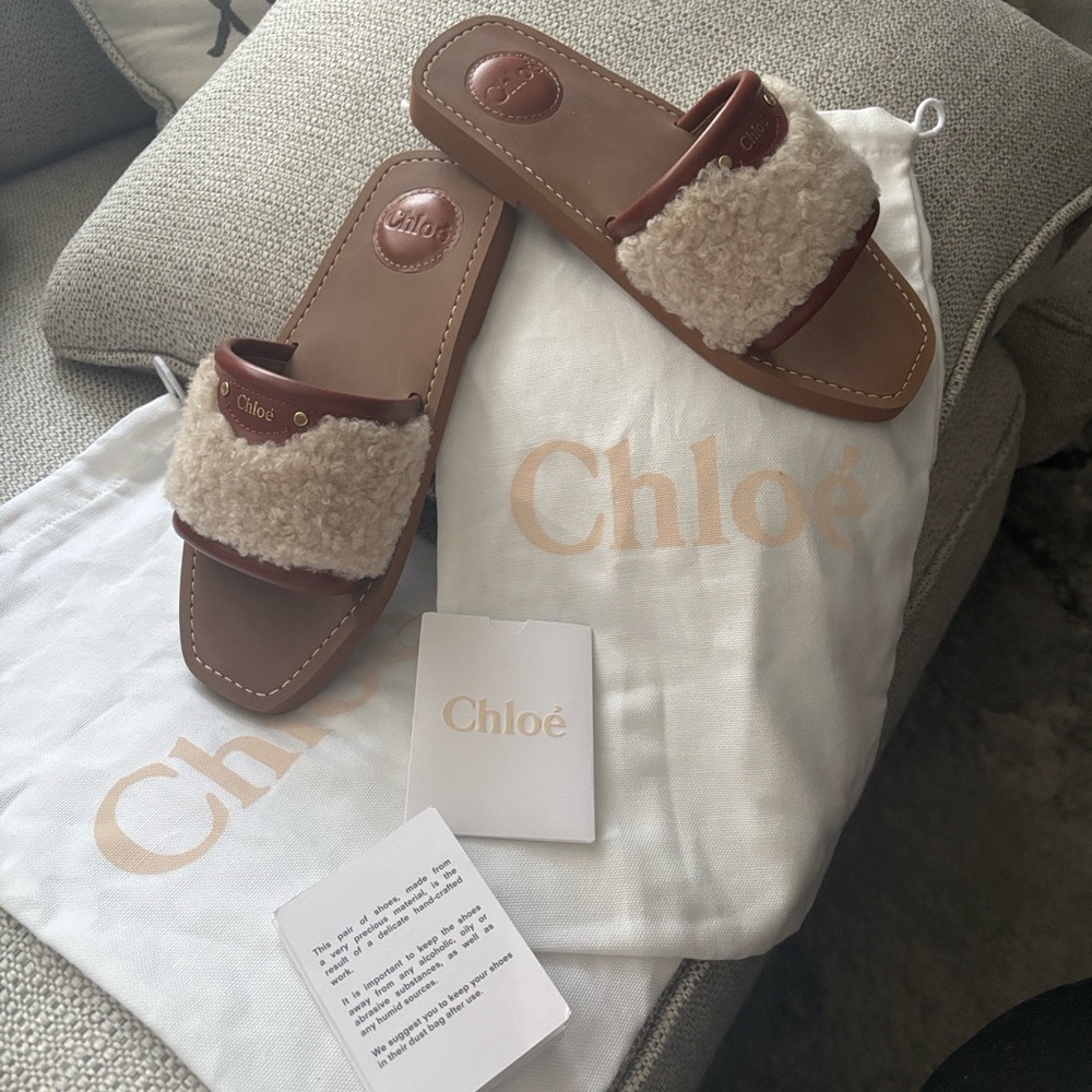 Chloé Shearling Slide Sandals sz37